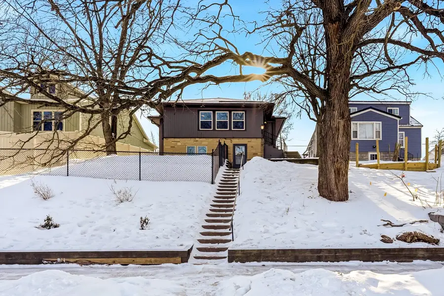 1411 Woodland Avenue, Eau Claire, WI 54701 - Image #2