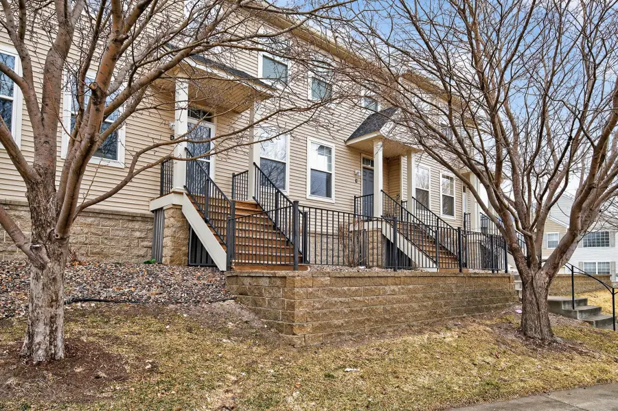 11339 Davenport Circle Ne #D, Blaine, MN 55449 - #2