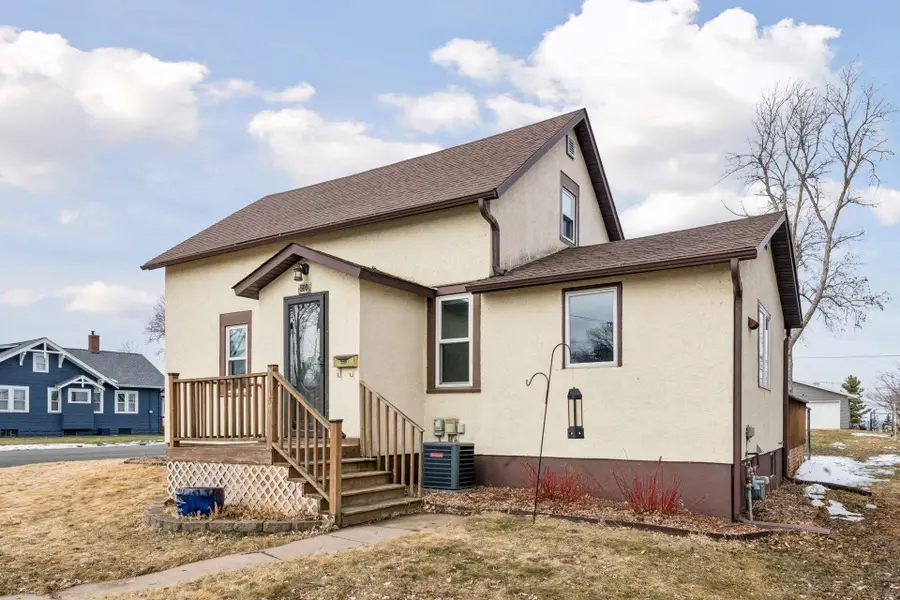 500 E 1st Street, Waconia, MN 55387 - #2