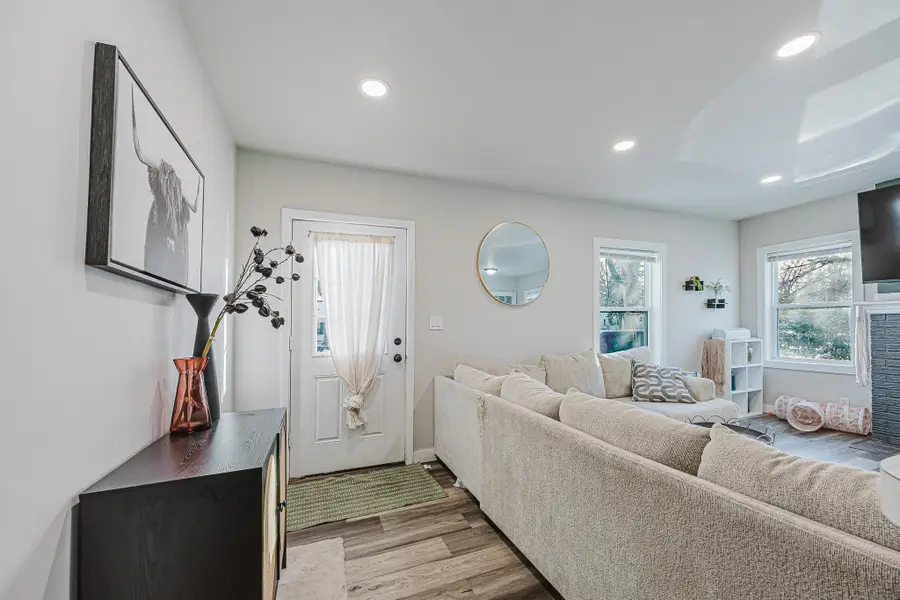 427 13th Street S, Moorhead, MN 56560 - #3