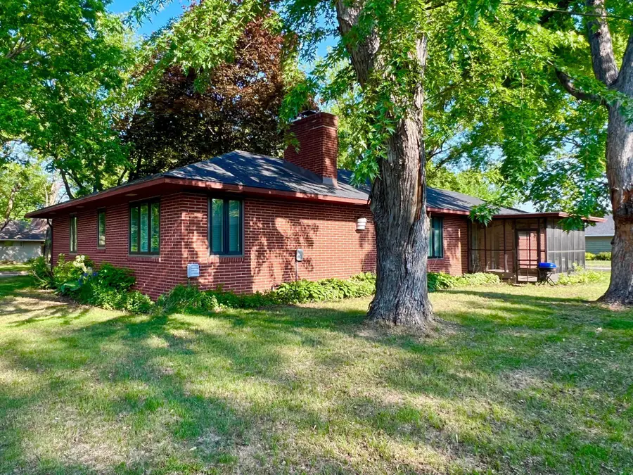 424 S Gaulke Street, Appleton, MN 56208 - #3