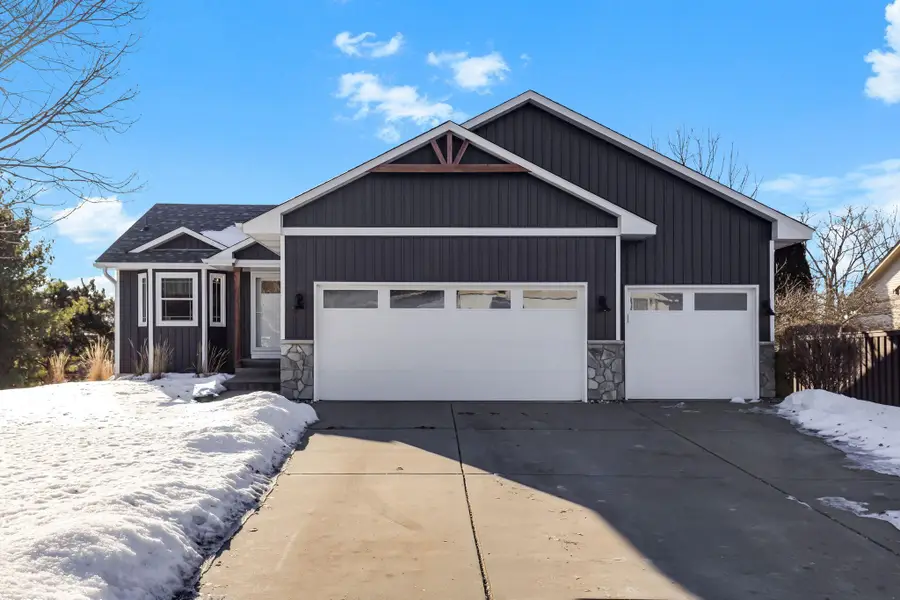 7876 Isleton Avenue S, Cottage Grove, MN 55016 - Image #2
