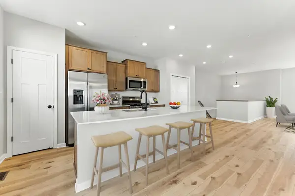 10378 Birchwood Circle, Victoria, MN 55318