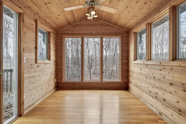 18246 Fillmore Street Ne, East Bethel, MN 55011