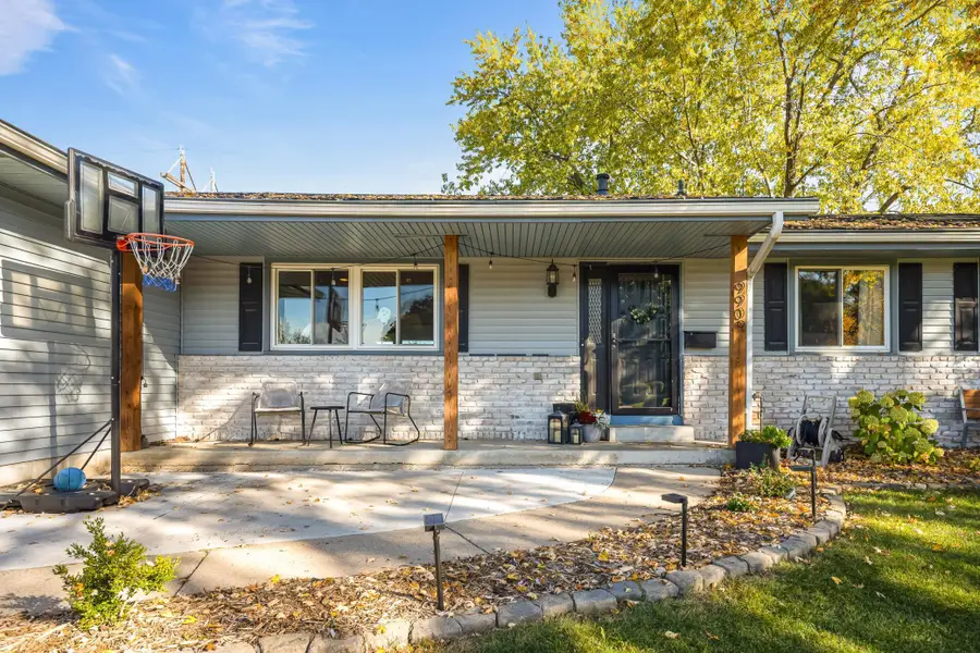 9909 Oakland Avenue S, Bloomington, MN 55420 - Image #2