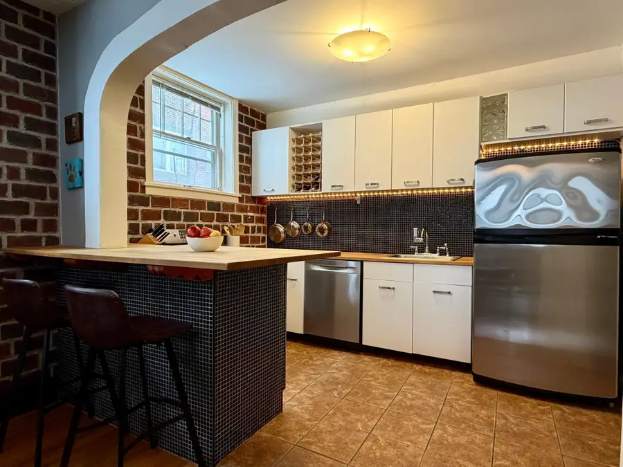 4144 Bryant Avenue S #5, Minneapolis, MN 55409 - Image #2