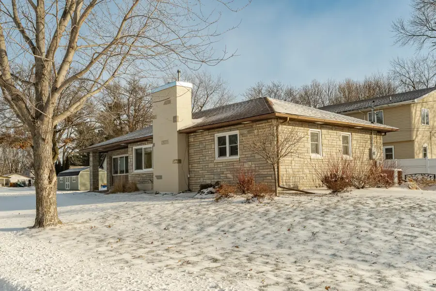 137 Memorial Drive Nw, Blooming Prairie, MN 55917 - #2