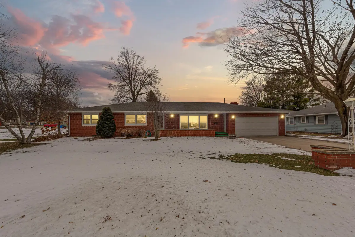 421 Mcindoe Street, Owatonna, MN 55060 - #1