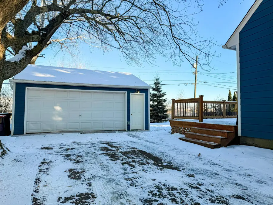 1705 Lark Avenue, Maplewood, MN 55109 - #2