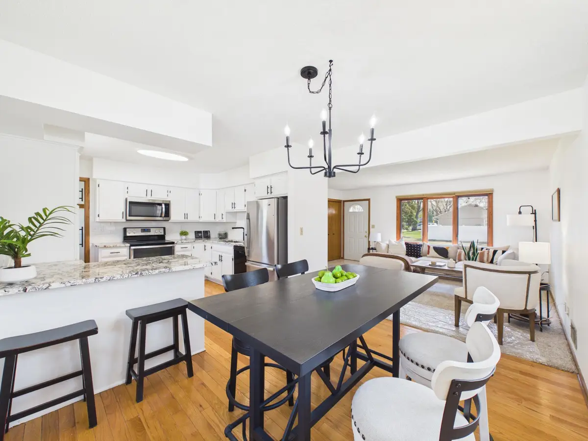 9952 95th Avenue N, Maple Grove, MN 55369 - #1