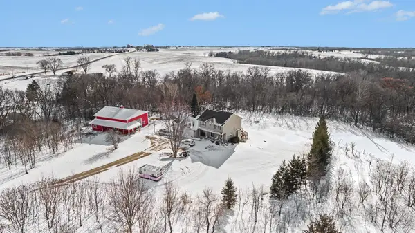 W10221 521st Avenue, Prescott, WI 54021