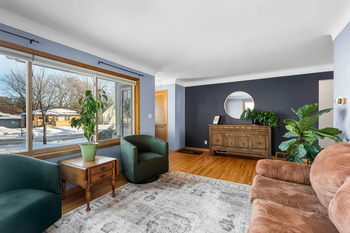 1521 Atlantic Street, Saint Paul, MN 55106 - Image #1