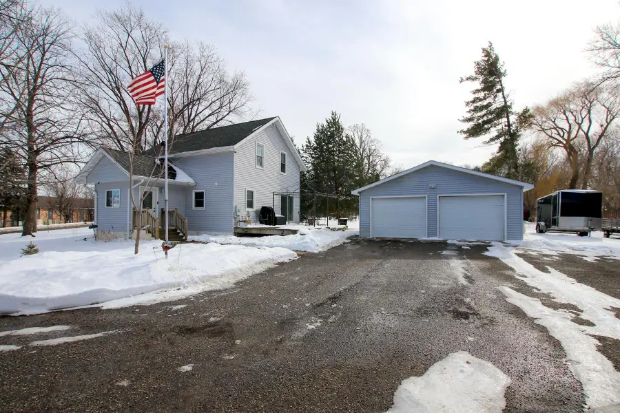 1078 Jefferson Street Se, Hutchinson, MN 55350 - #2
