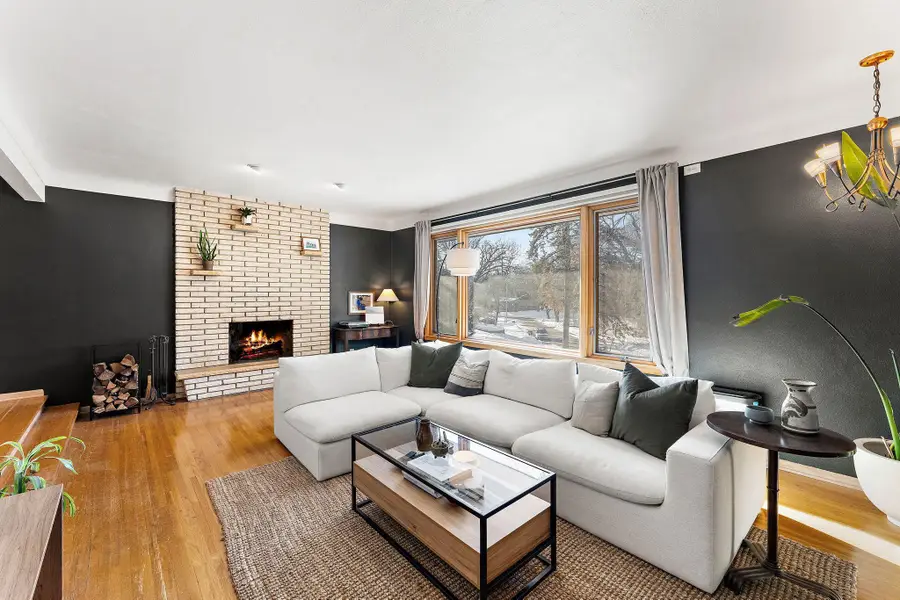 3100 Oxford Street N, Roseville, MN 55113 - #2