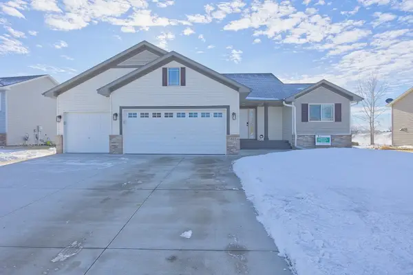 845 Mallard Avenue, Winsted, MN 55395