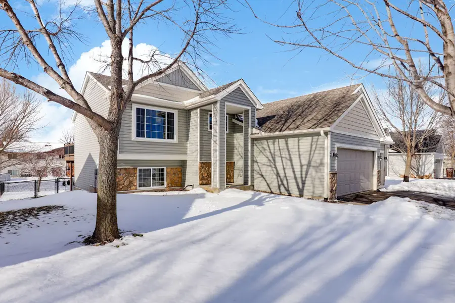 607 Dillon Avenue N, Montrose, MN 55363 - #2