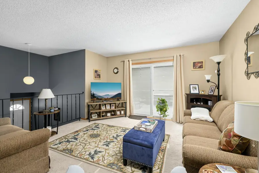 4580 Hayward Road N, Oakdale, MN 55128 - Image #2