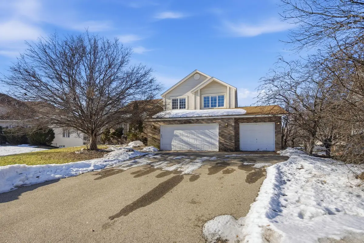 16657 Hutchinson Drive, Lakeville, MN 55044 - Image #1