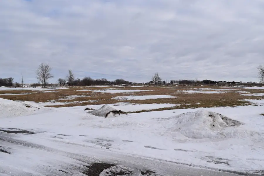 1904 Shady Lane Ne, Willmar, MN 56201 - #2