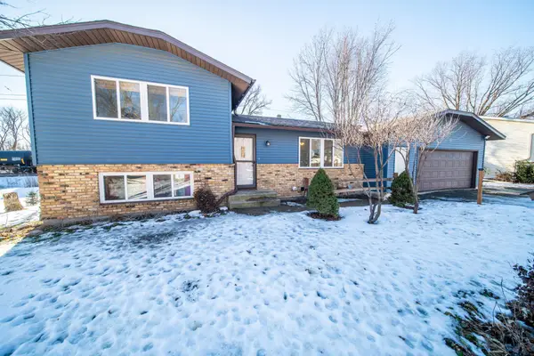 706 1st Street Ne, Kasson, MN 55944