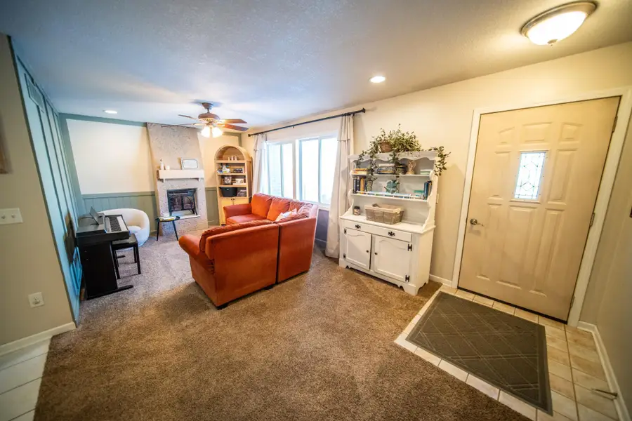 706 1st Street Ne, Kasson, MN 55944 - Image #2