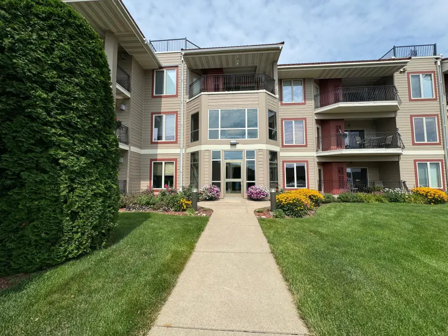 1401 N Lakeshore Drive #209, Lake City, MN 55041 - Image #2