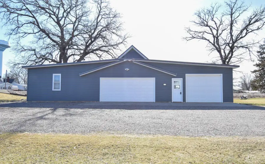 304 5th Avenue N, Brownton, MN 55312 - #2