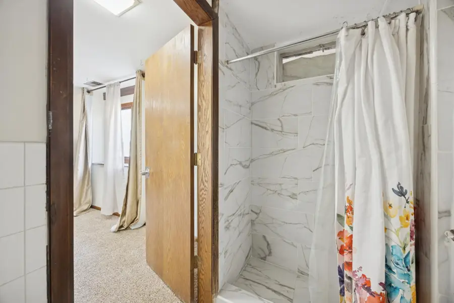 3256 Hampshire Avenue N, Crystal, MN 55427 - Image #3