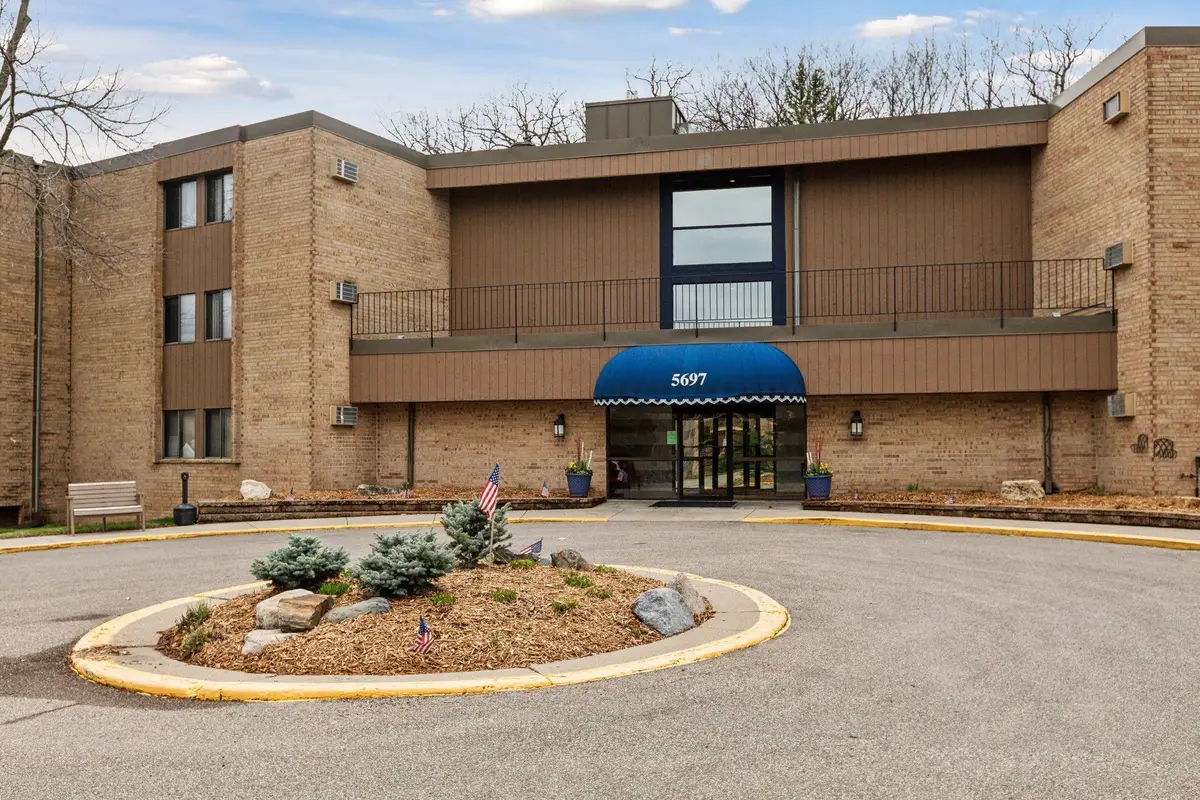 5697 Green Circle Drive #101, Minnetonka, MN 55343 - Image #1