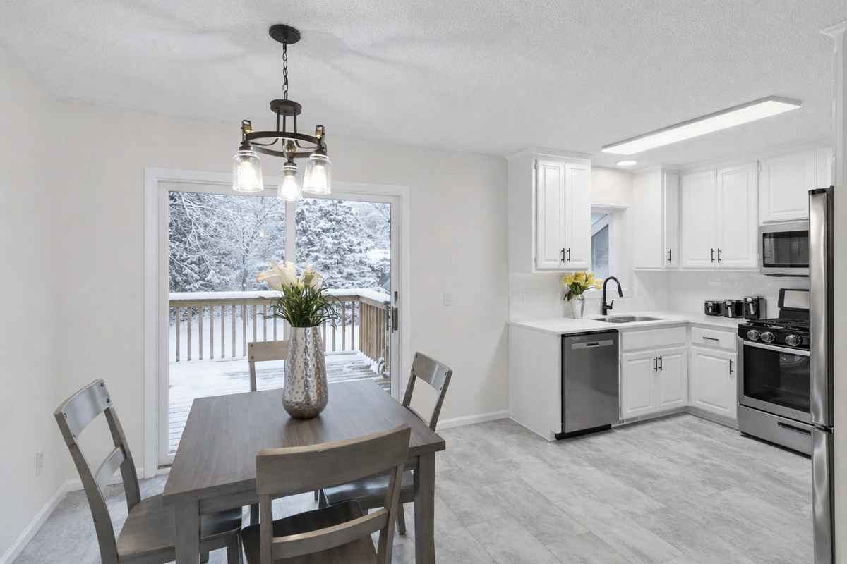 20420 Hughes Avenue W, Lakeville, MN 55044 - Image #1