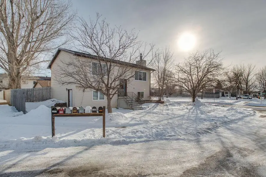 2174 Meadow Ridge Court, West Fargo, ND 58078 - #3