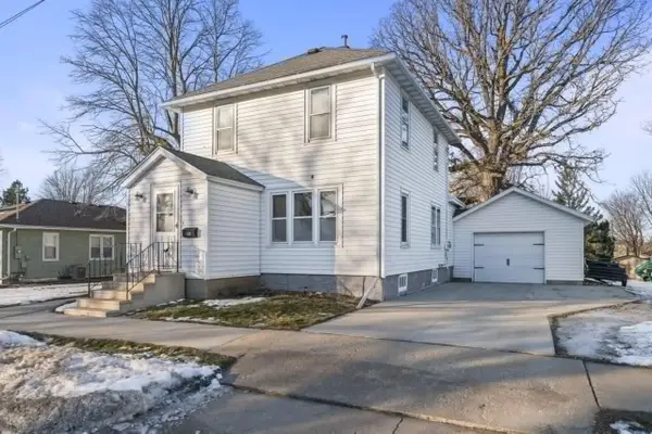 130 2nd Street Se, Plainview, MN 55964