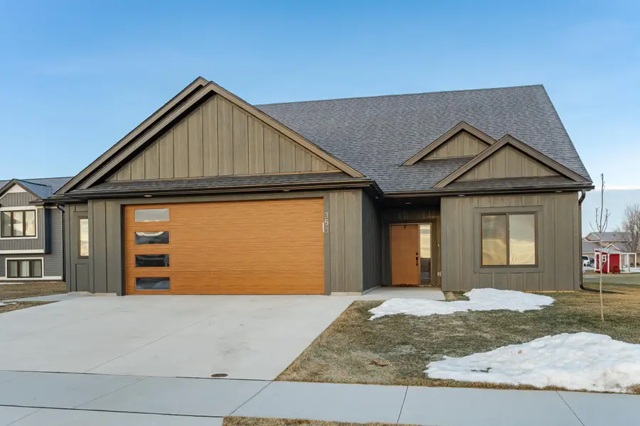 353 Spring Day Court Ne, Eyota, MN 55934 - Image #2