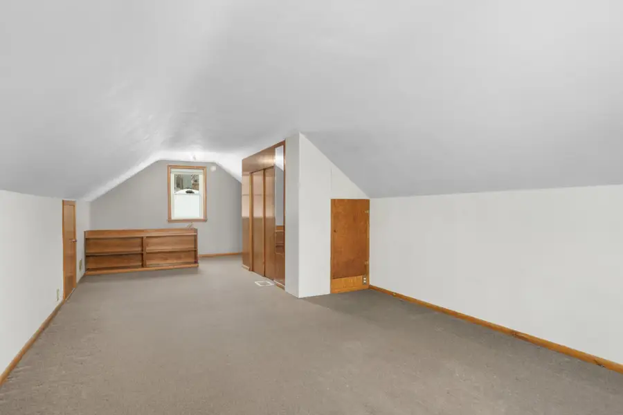 821 9th Avenue S, South Saint Paul, MN 55075 - #3