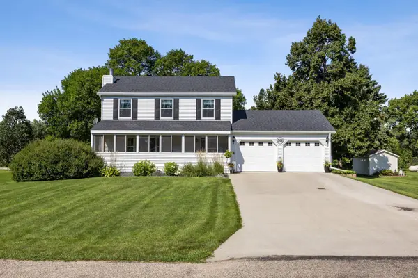 522 9th Avenue S, Casselton, ND 58012