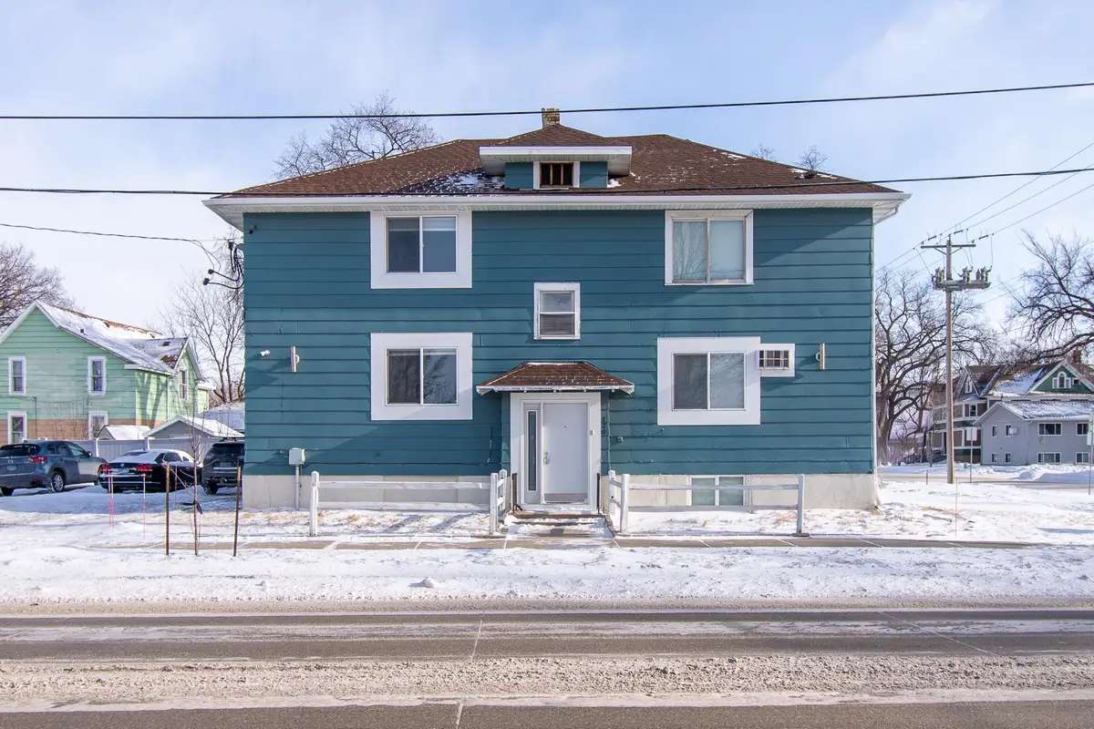 120 University Drive S, Fargo, ND 58103 - #1