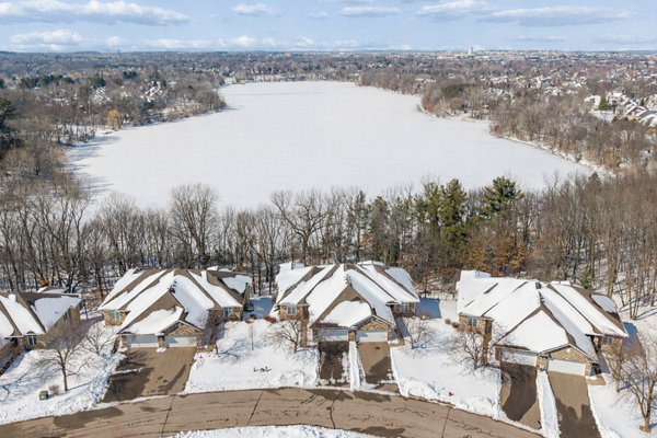 10420 Lancaster Lane, Woodbury, MN 55129