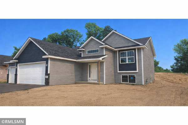 1063 NE Bellaire Boulevard Nw, Isanti, MN 55040