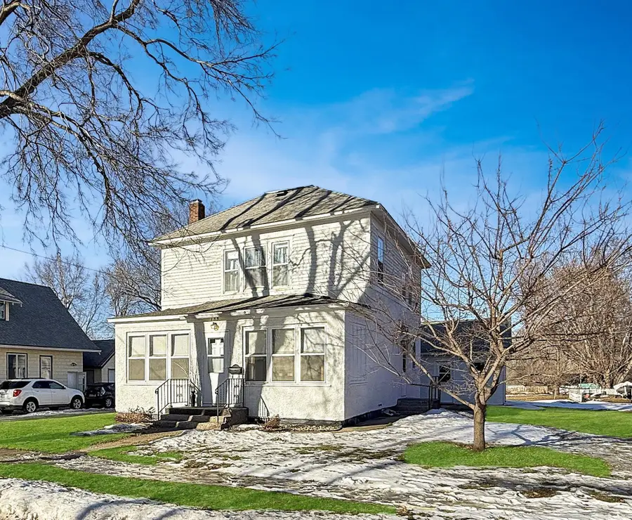 135 E Snelling Avenue, Appleton, MN 56208 - #3