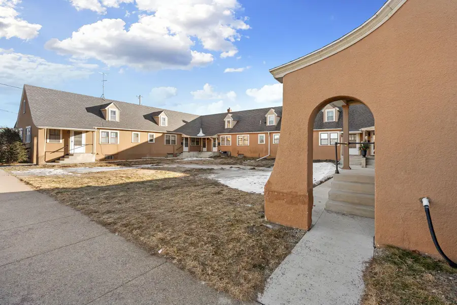 301 W Oakland Avenue #4, Austin, MN 55912 - Image #3