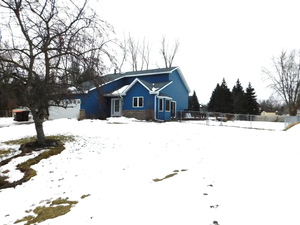 6691 13th St Circle N, Oakdale, MN 55128 - #1