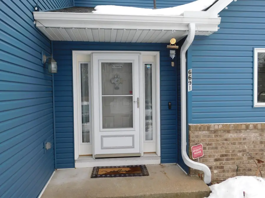 6691 13th St Circle N, Oakdale, MN 55128 - #2