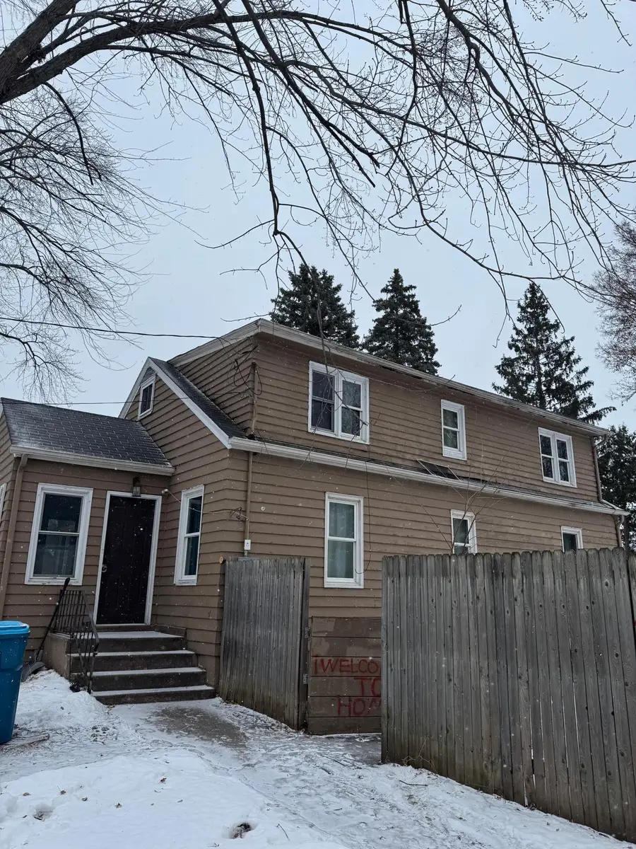 556 W Broadway Avenue, Forest Lake, MN 55025 - #2