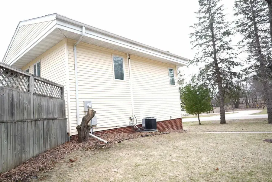 2200 10th Avenue Sw, Austin, MN 55912 - #3