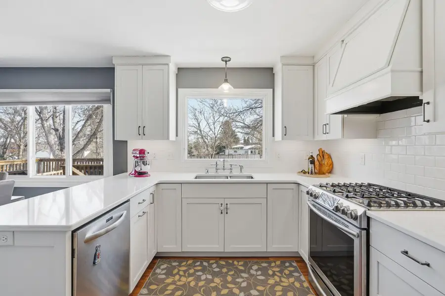 8671 Red Oak Drive, Eden Prairie, MN 55347 - Image #2