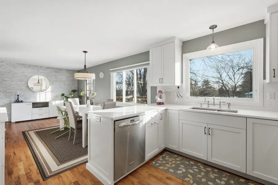 8671 Red Oak Drive, Eden Prairie, MN 55347 - Image #3