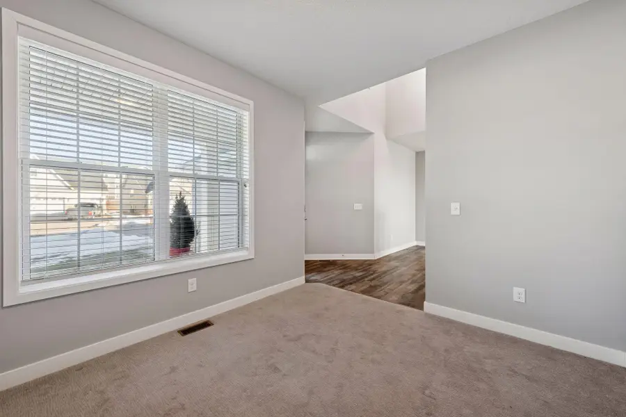 1353 Chestnut Circle, Carver, MN 55315 - Image #3