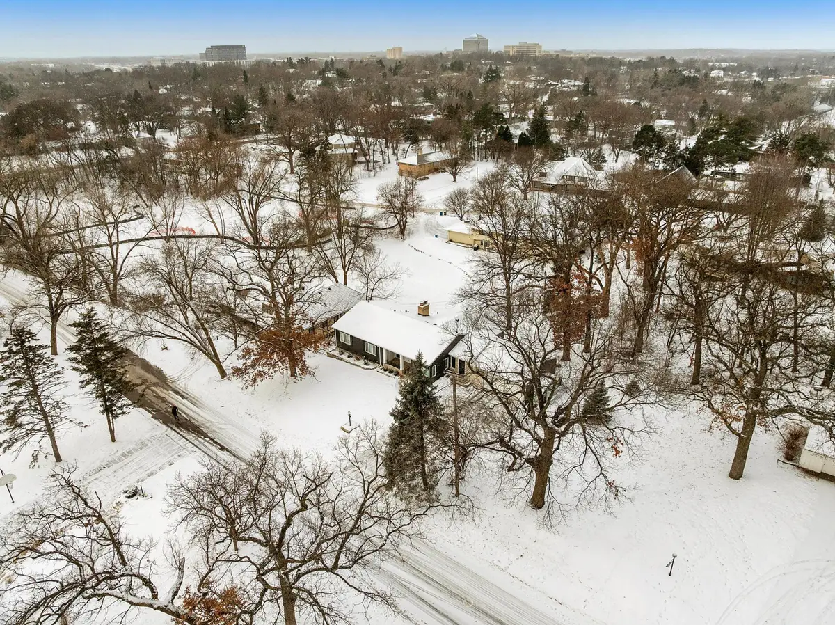 115 Ardmore Drive, Golden Valley, MN 55422 - Image #1