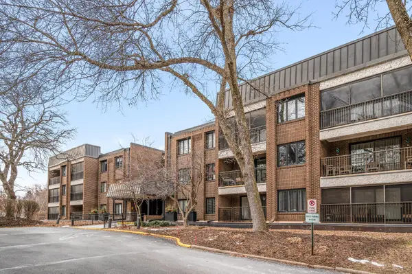 3412 Oak Ridge Road #309, Hopkins, MN 55305