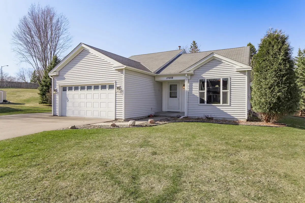 17208 Idlewood Way, Lakeville, MN 55044 - #1